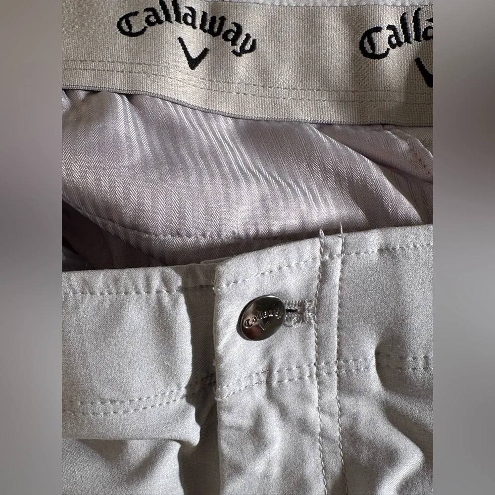 Callaway Men’s Light Gray Golf Shorts Size 40 9” Inseam Performance
